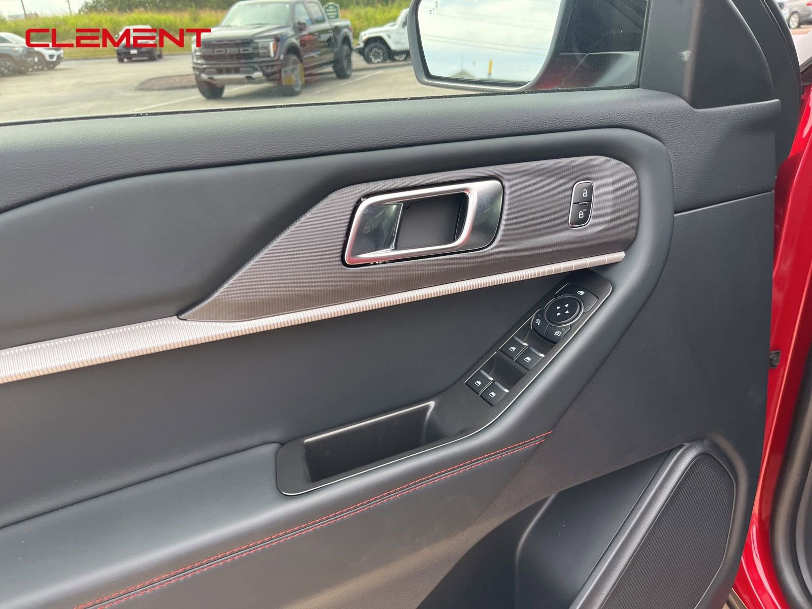 New 2025 Ford Explorer ST-Line image 29