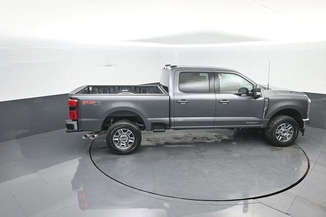 New 2026 Ford F250 Lariat w/ FX4 Off-Road Package image 28
