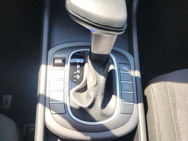 Used 2025 Hyundai Kona SEL image 30