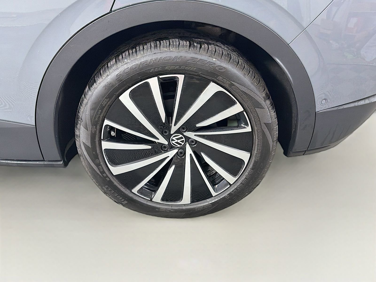 Used 2024 Volkswagen ID.4 S RWD image 33