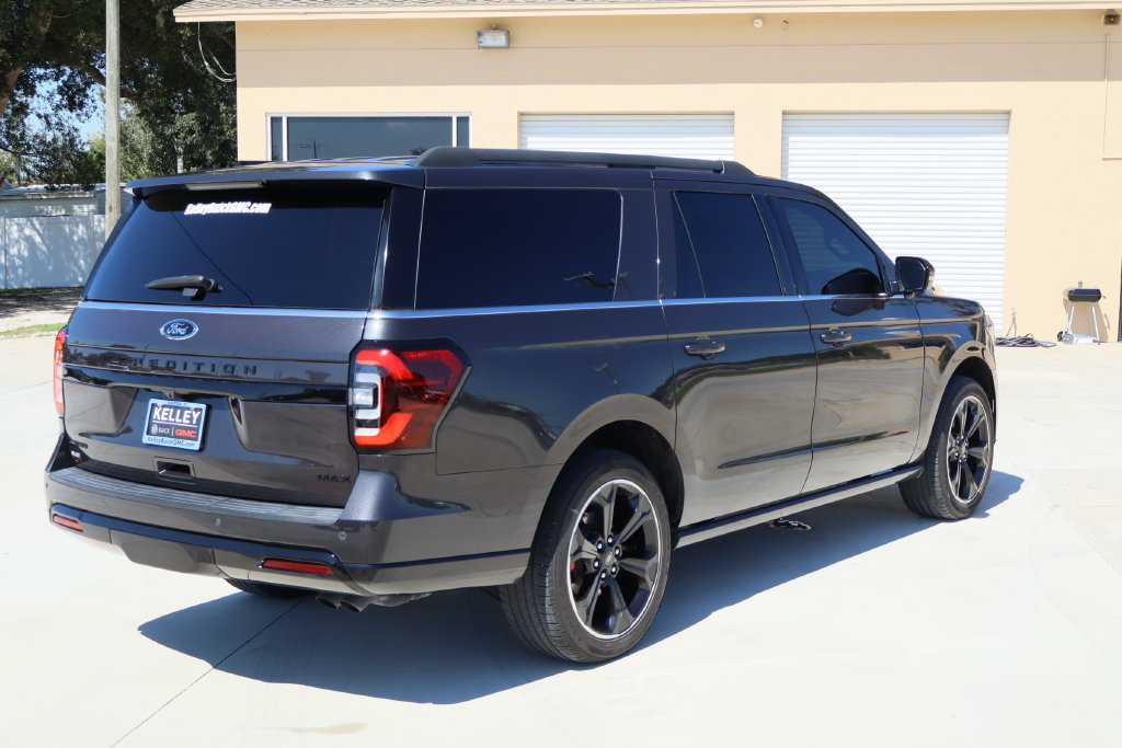 Used 2022 Ford Expedition Max Limited RWD image 9