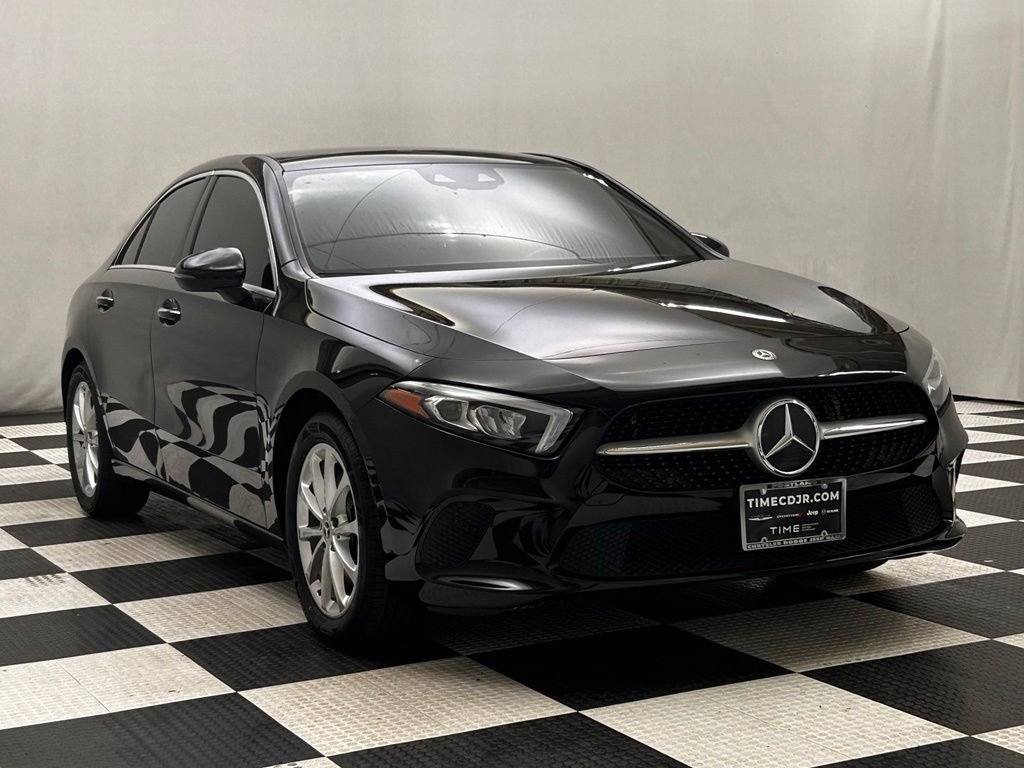 Used 2019 Mercedes-Benz A 220 4MATIC image 2