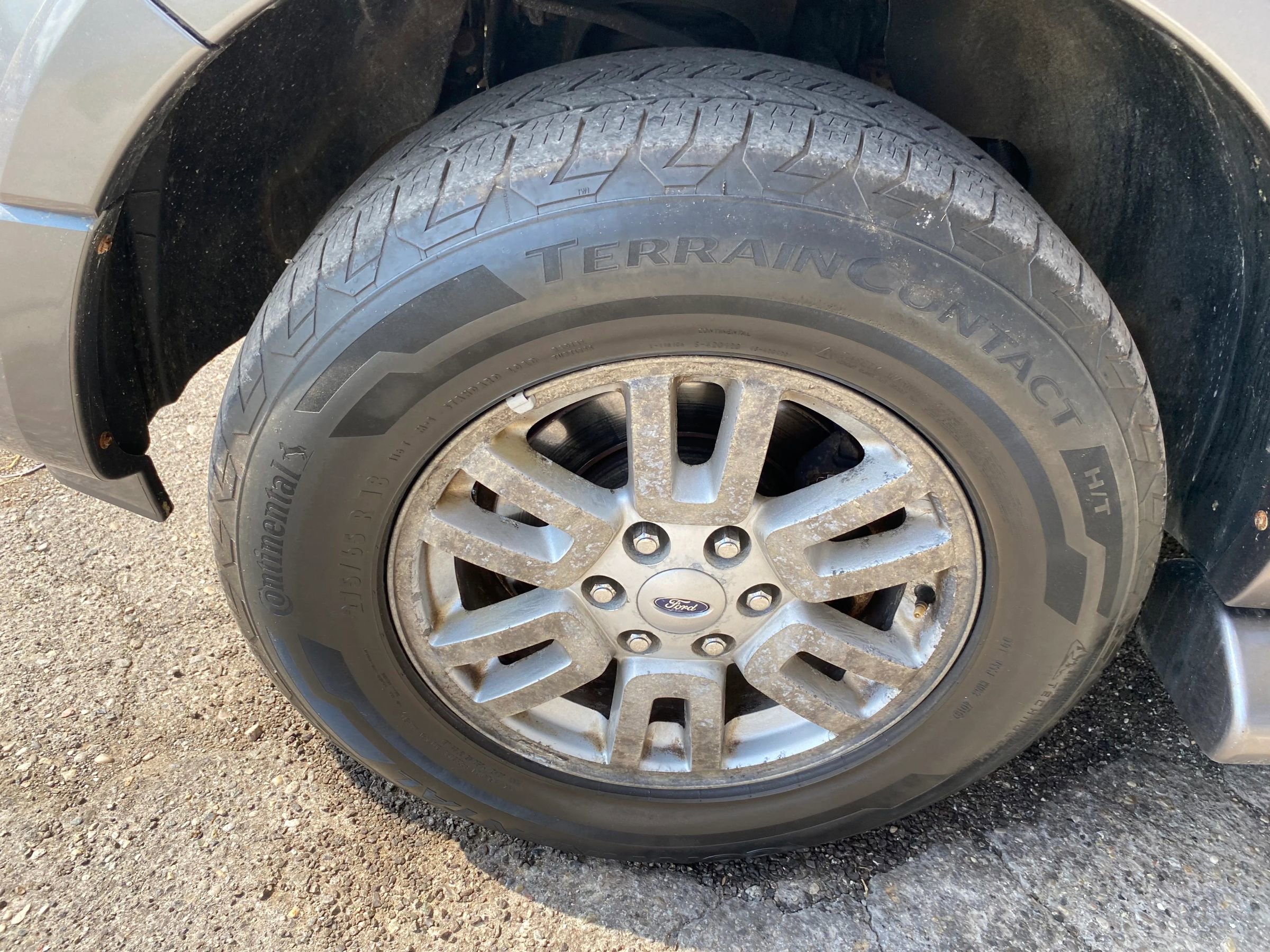 Used 2013 Ford Expedition Limited image 30