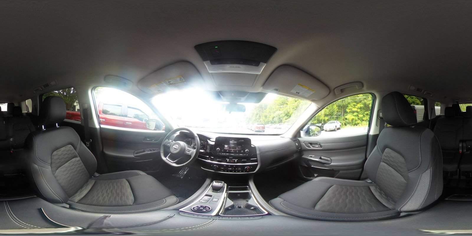 Used 2025 Nissan Pathfinder SV AWD/4WD image 41