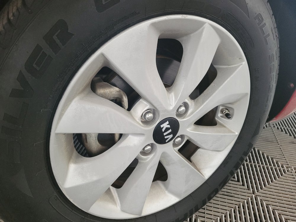 Used 2016 Kia Rio EX FWD image 31