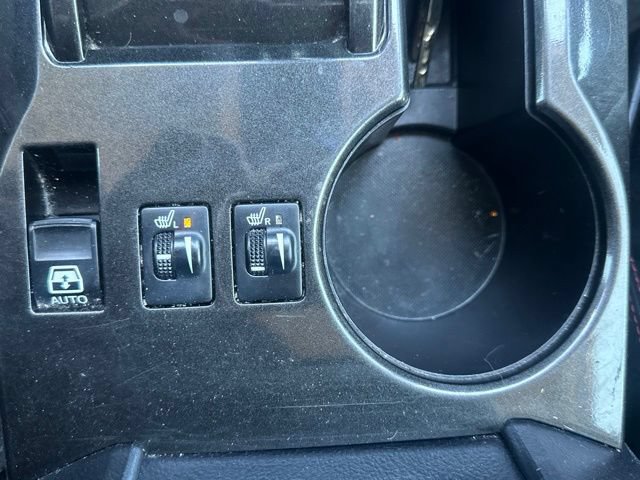 Used 2015 Toyota 4Runner Trail Premium w/ Four Season Floor Mat Package AWD/4WD image 21