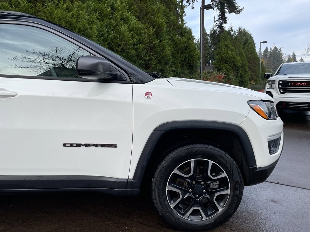 Used 2020 Jeep Compass Trailhawk image 2