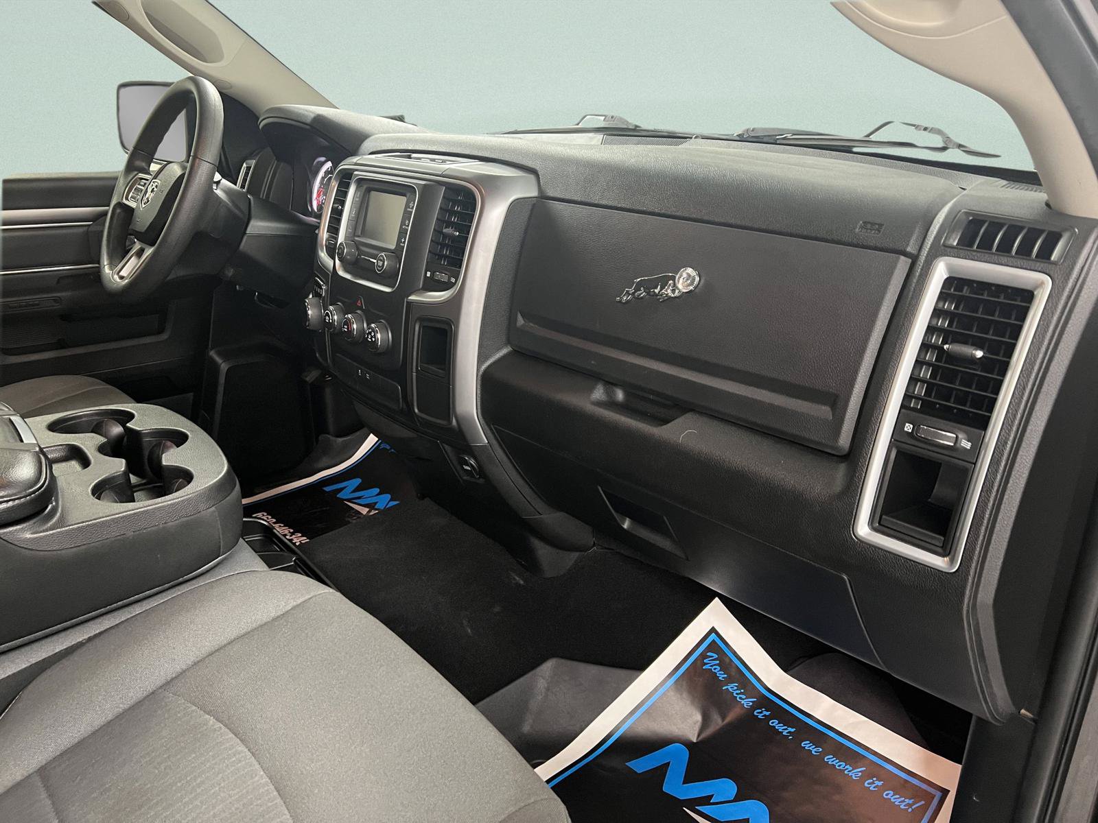 Used 2021 RAM 1500 Classic SLT RWD image 35