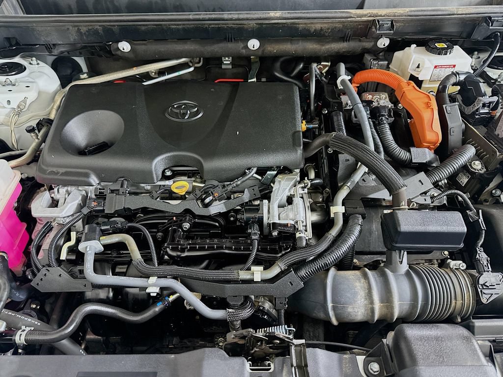 Used 2021 Toyota RAV4 XSE AWD/4WD image 30