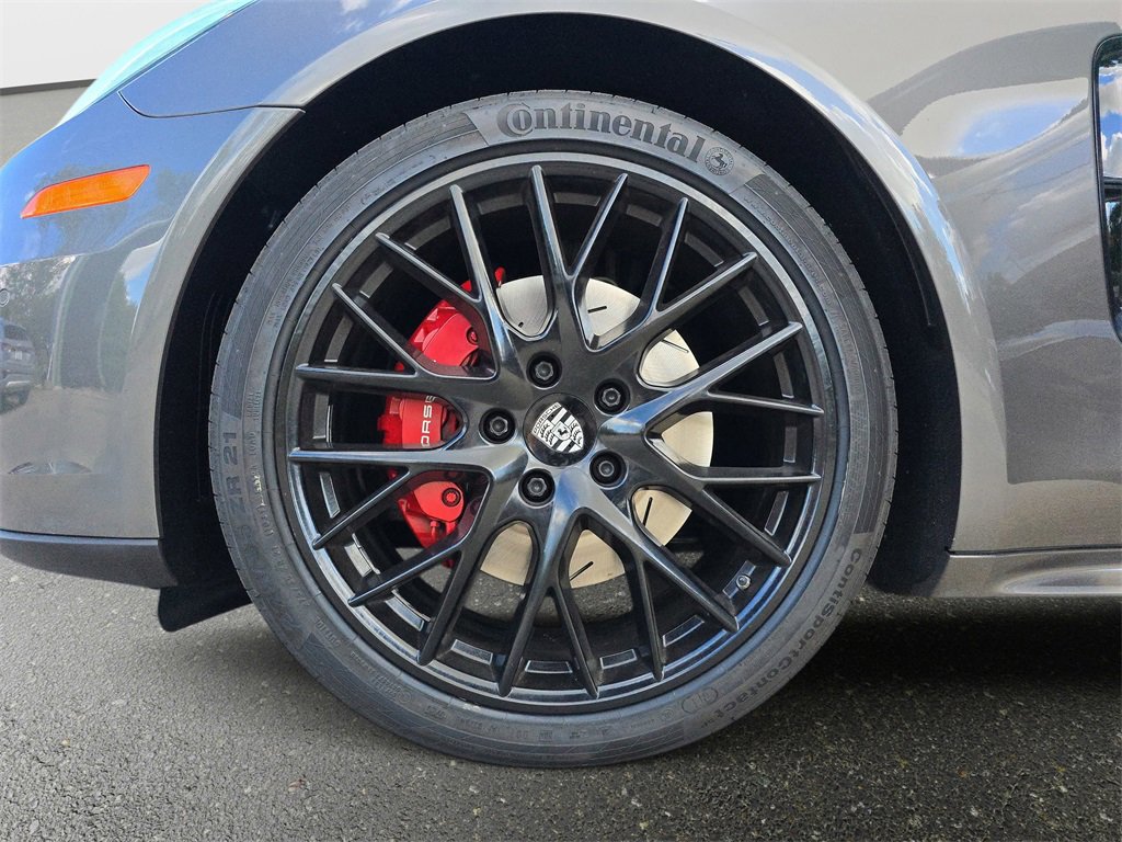 Used 2018 Porsche Panamera 4S image 37