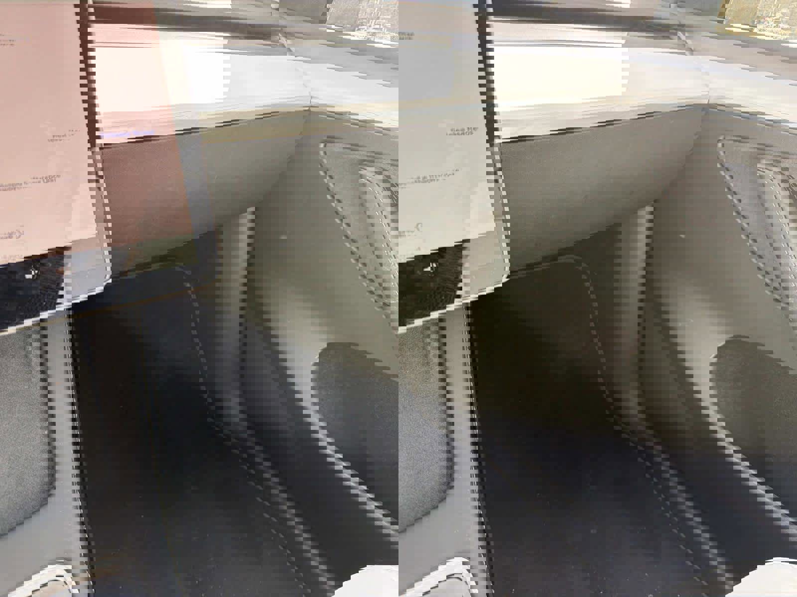 Used 2023 Tesla Model Y AWD image 15