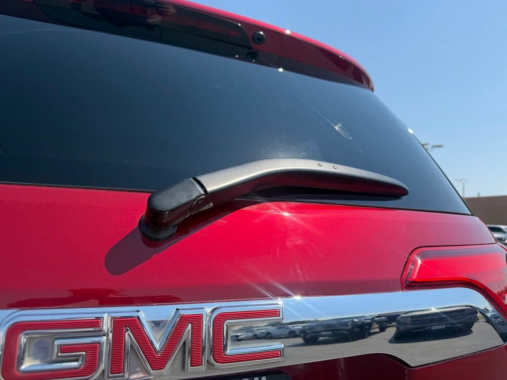 Used 2019 GMC Acadia Denali w/ Technology Package FWD image 14