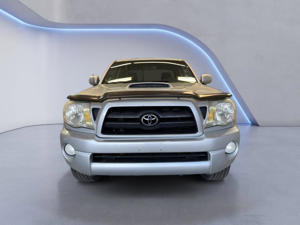 Used 2006 Toyota Tacoma PreRunner RWD image 2