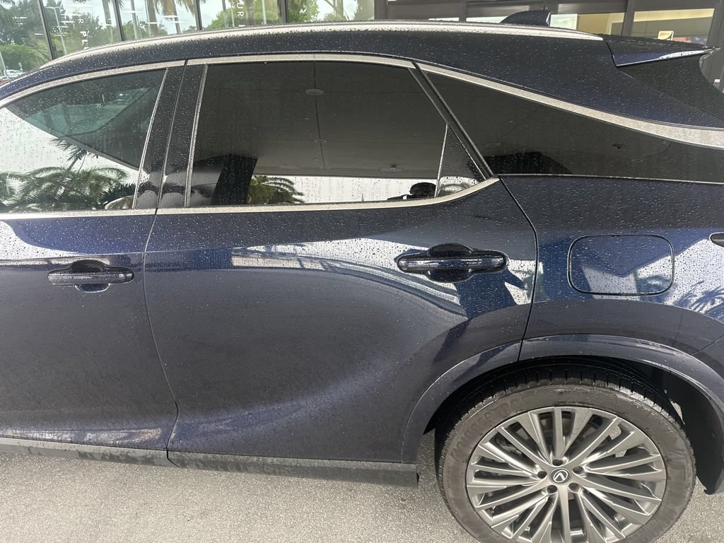 Used 2024 Lexus RX 350 FWD w/ Convenience Package image 7
