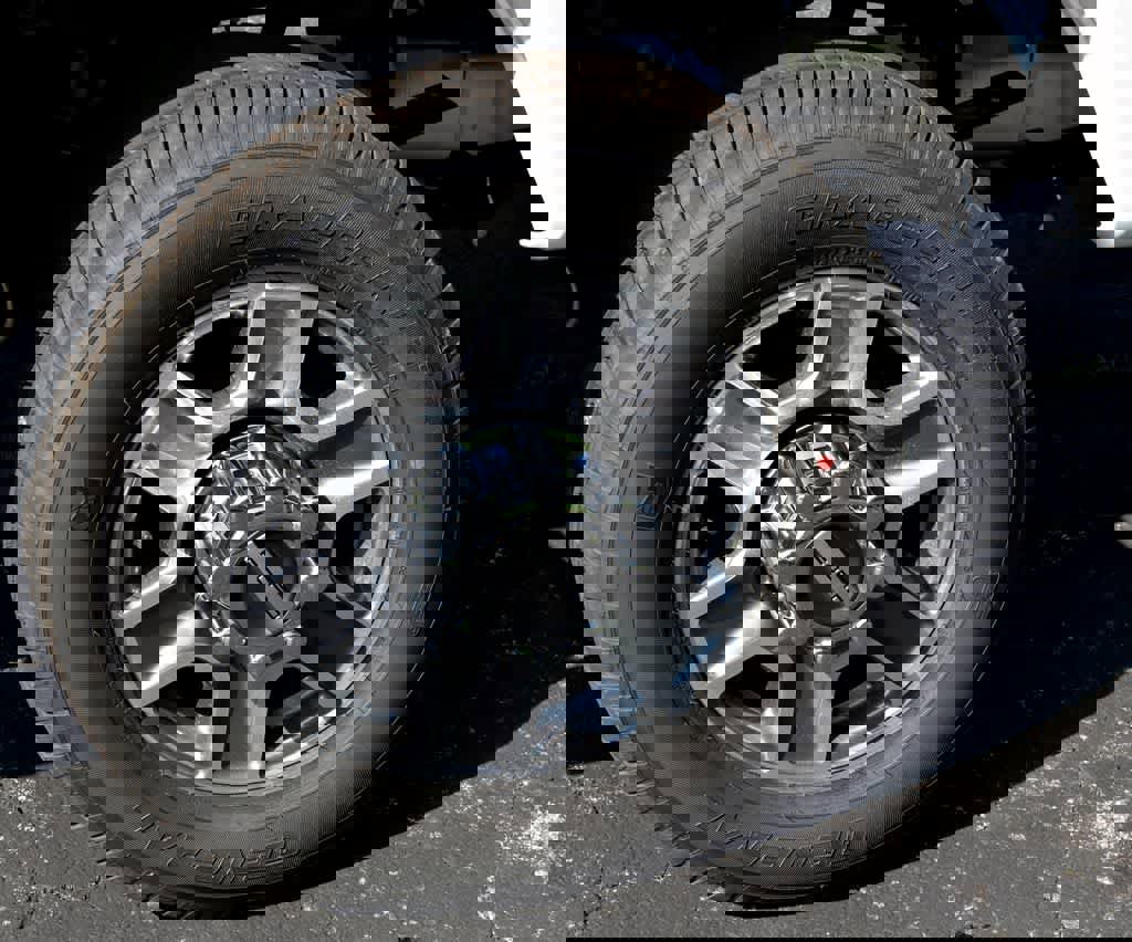 New 2025 Ford F350 XLT image 16