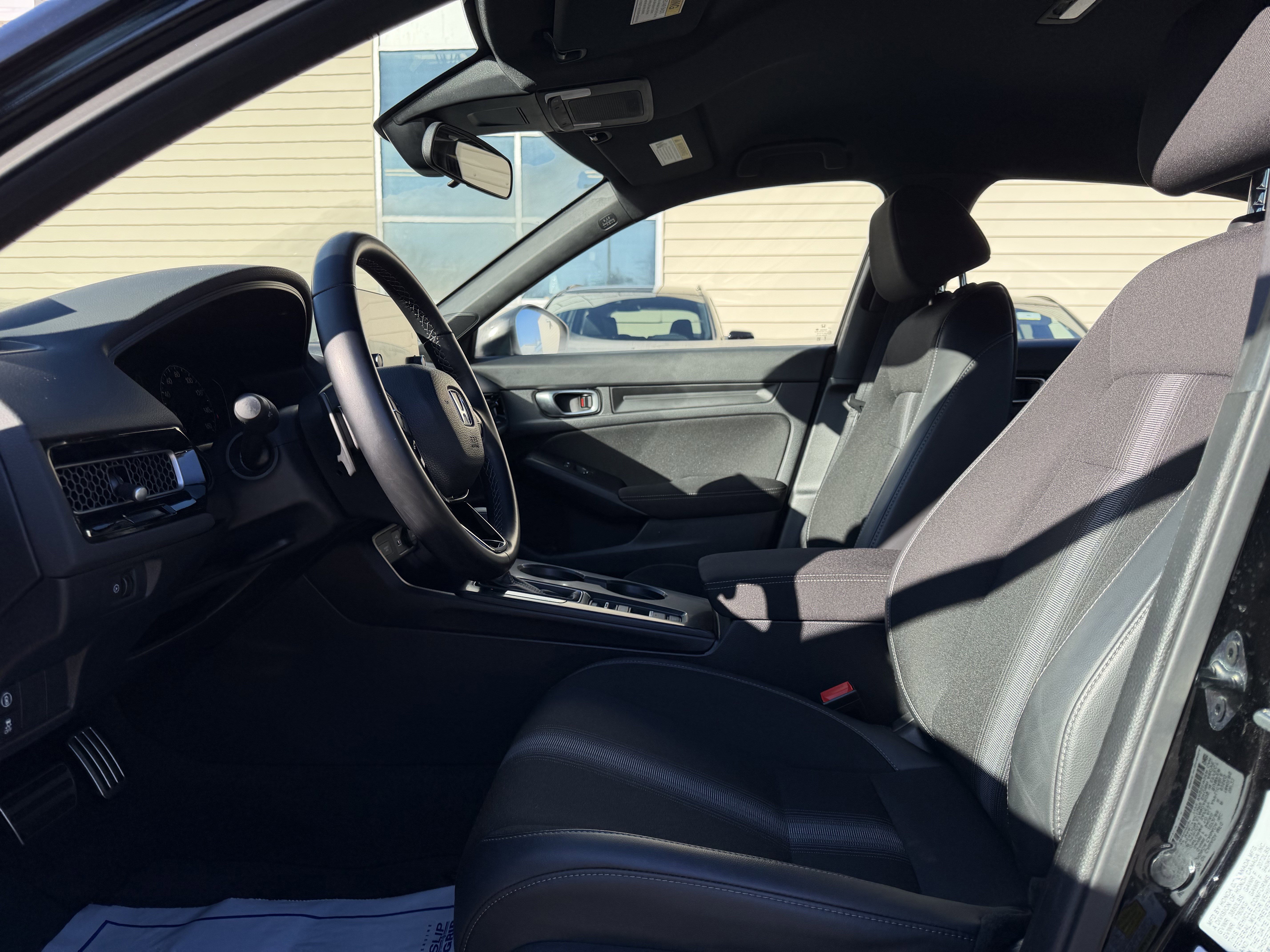 Used 2024 Honda Civic Sport image 12