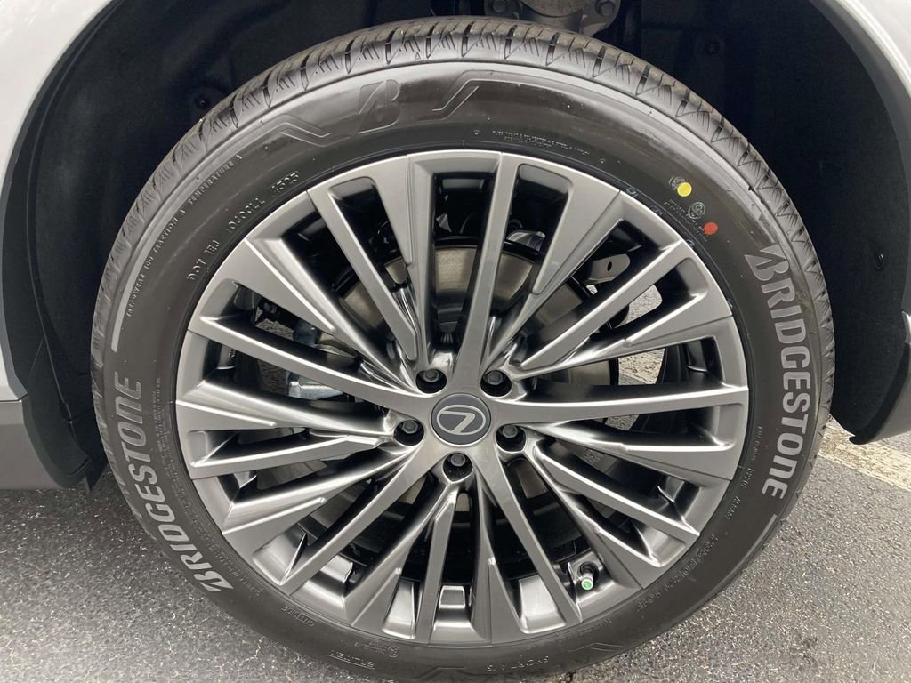 New 2026 Lexus RX 450h AWD image 7