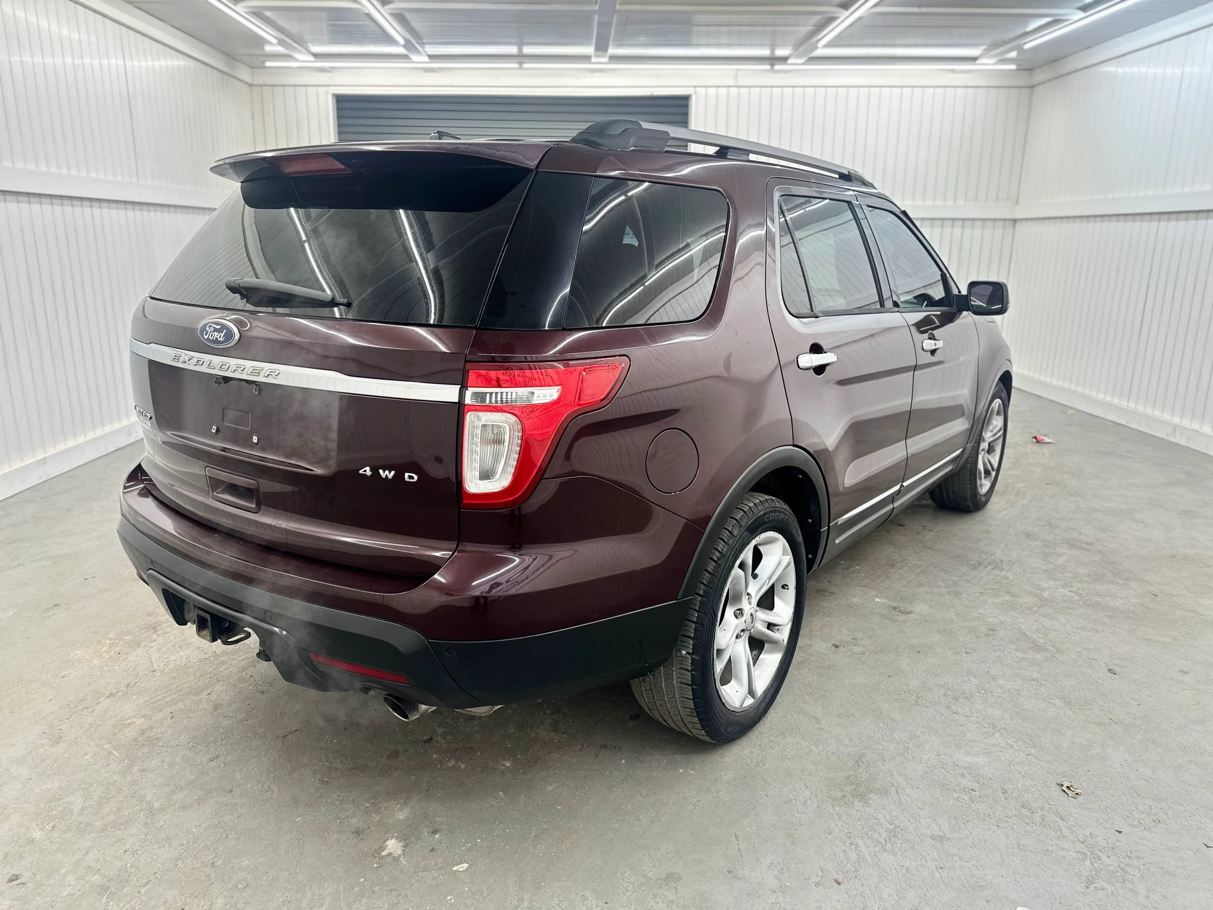 Used 2011 Ford Explorer Limited w/ 301A Rapid Spec Order Code AWD/4WD image 5