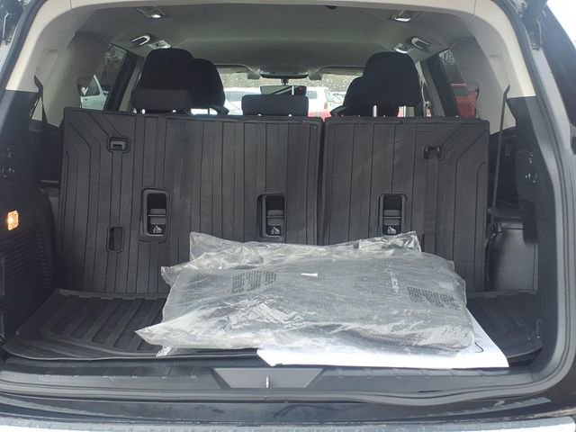 Used 2020 Subaru Ascent Premium w/ Convenience Package image 8