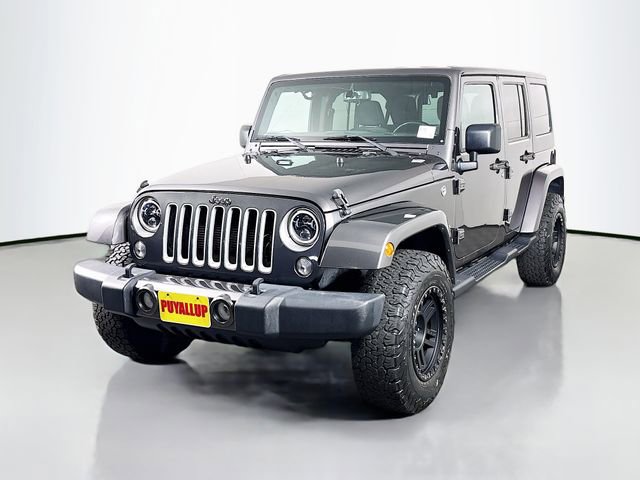 Used 2017 Jeep Wrangler Unlimited Sahara AWD/4WD image 3