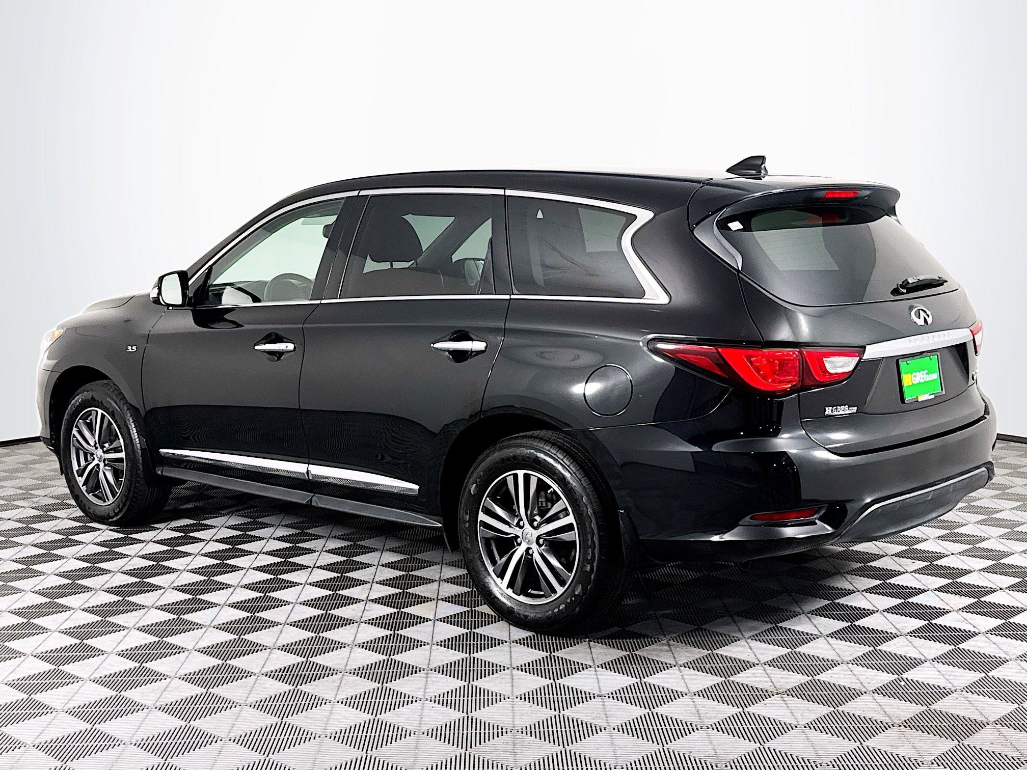 Used 2018 INFINITI QX60 Luxe image 2