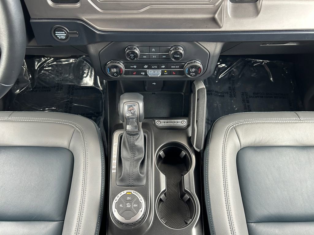 Used 2023 Ford Bronco Outer Banks image 13