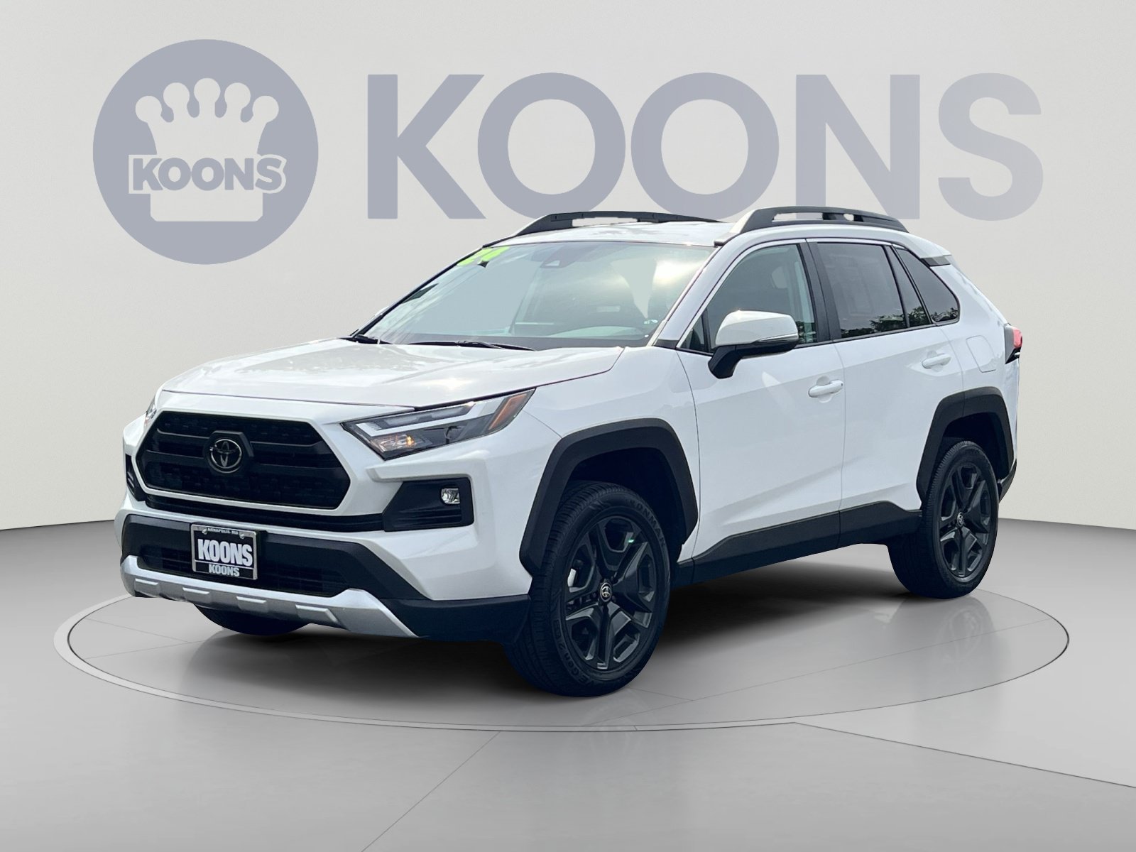 Used 2024 Toyota RAV4 Adventure AWD/4WD image 4