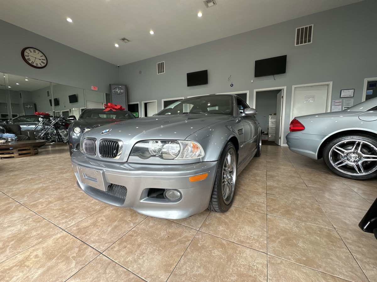 Used 2004 BMW M3 Coupe image 3
