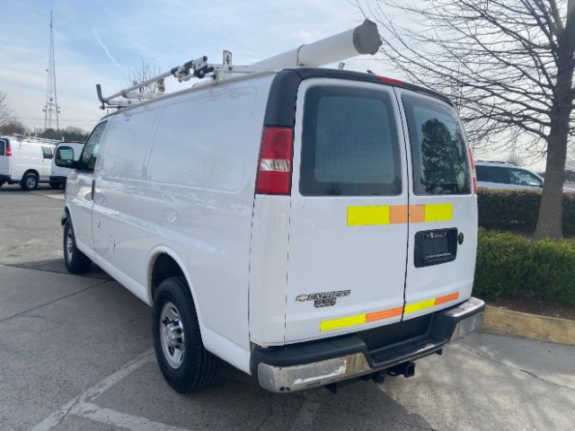 Used 2014 Chevrolet Express 2500 image 4