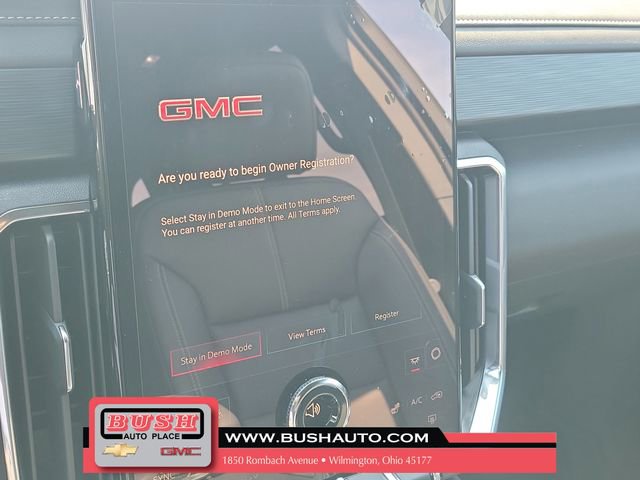 New 2026 GMC Acadia Elevation image 31