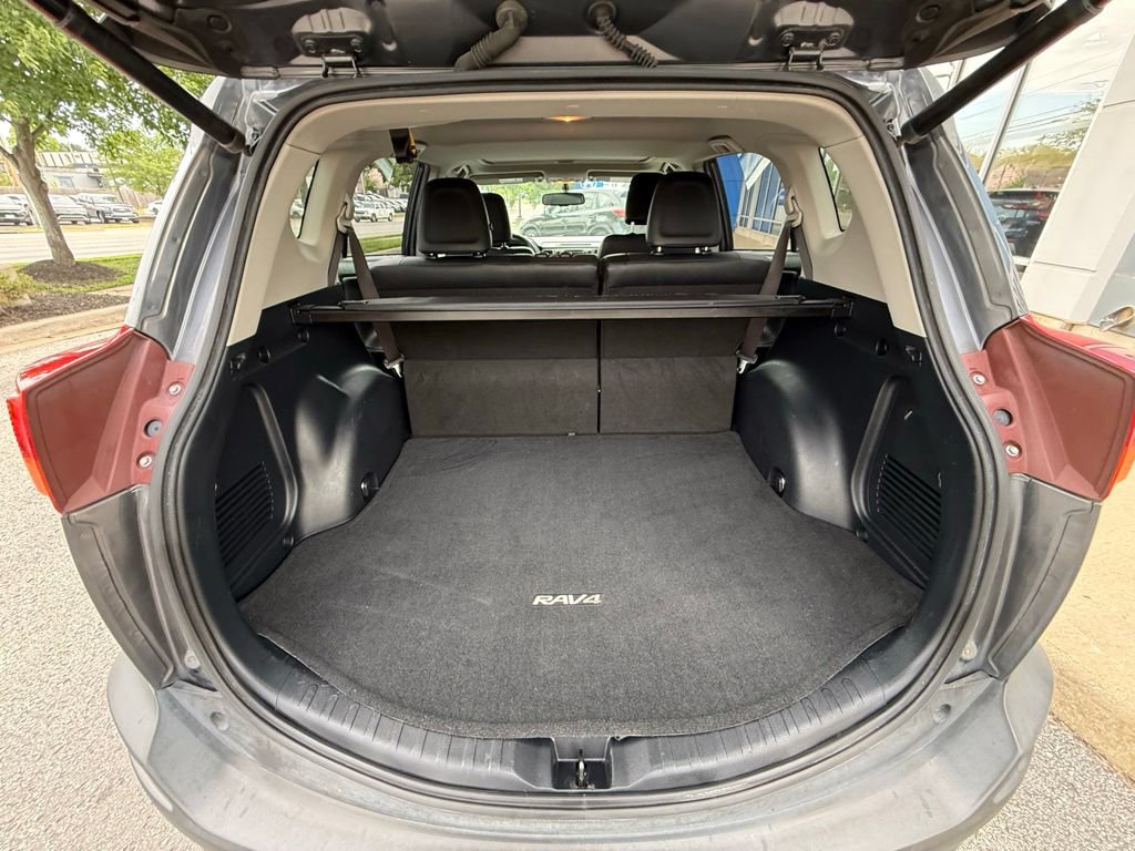 Used 2015 Toyota RAV4 Limited AWD/4WD image 30