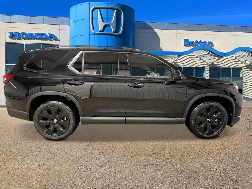 New 2026 Honda Pilot Black Edition image 8