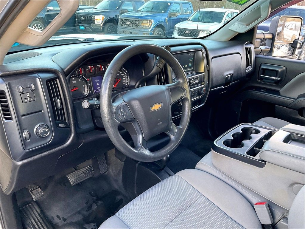Used 2018 Chevrolet Silverado 2500 W/T w/ WT Convenience Package image 8