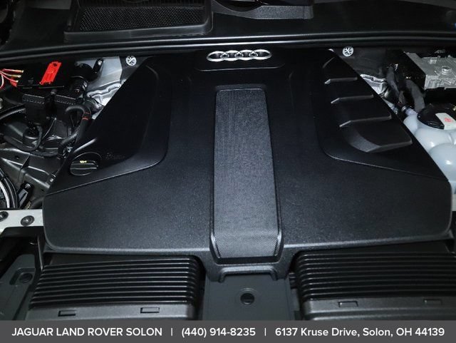 Used 2020 Audi Q7 2.0T Premium Plus AWD/4WD image 38