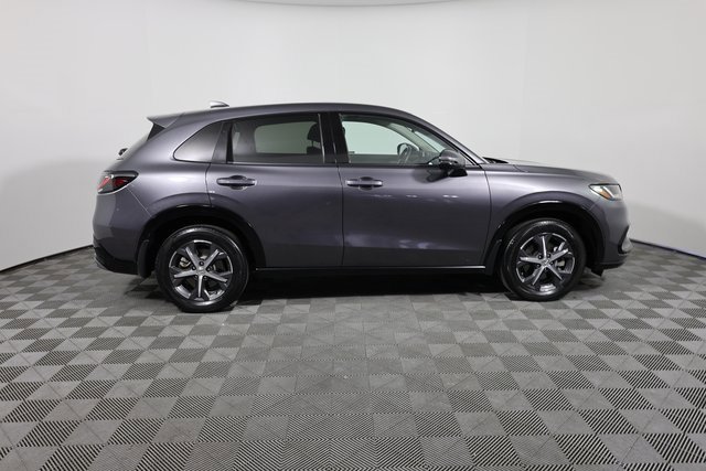 Used 2023 Honda HR-V EX-L image 4