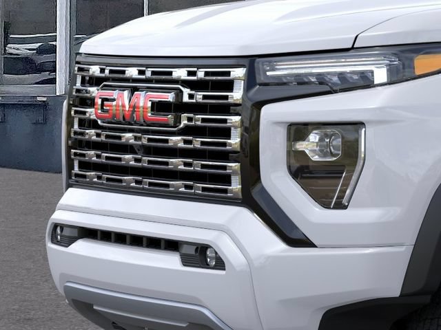 New 2026 GMC Canyon Denali AWD/4WD image 13
