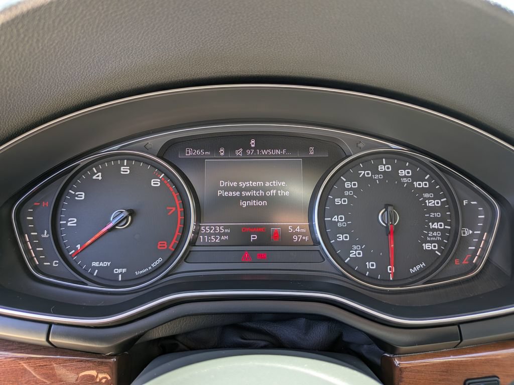 Used 2020 Audi A4 2.0T Premium w/ Convenience Package FWD image 33