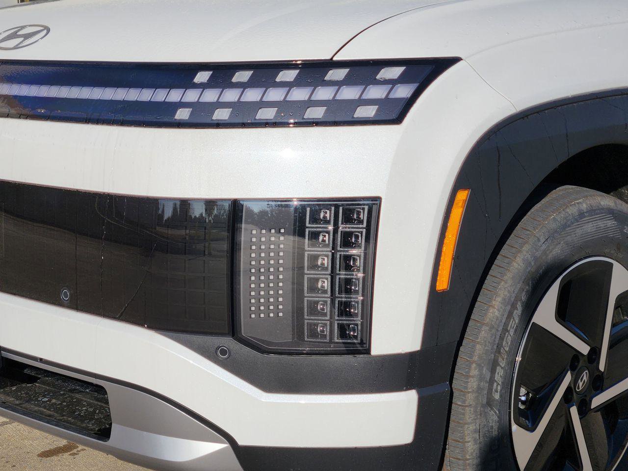 New 2026 Hyundai Ioniq 9 S image 6