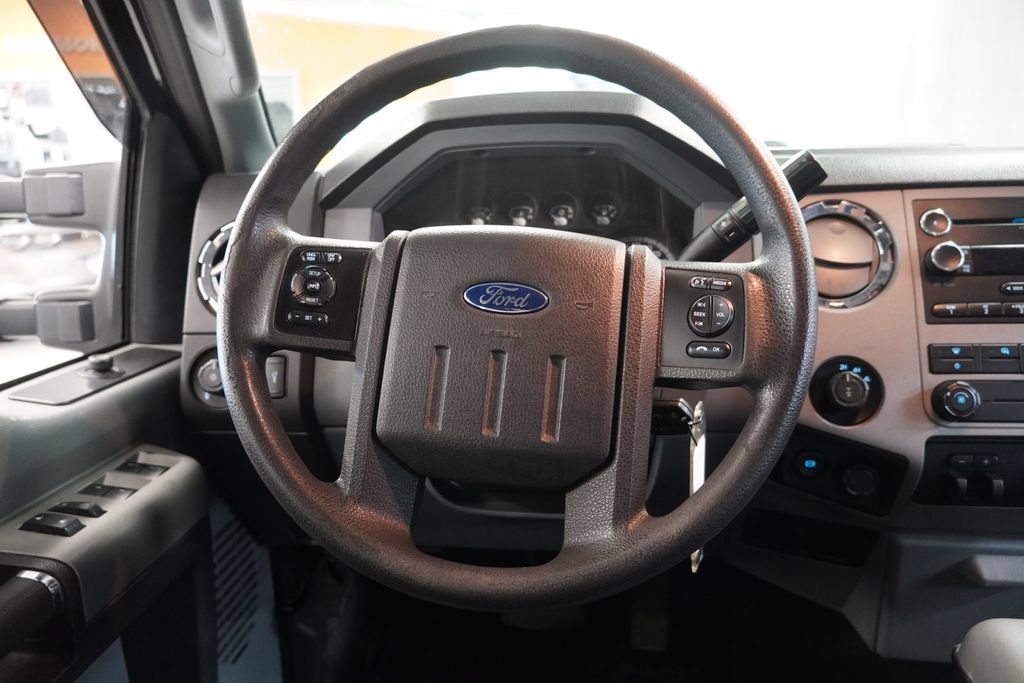 Used 2015 Ford F250 XLT w/ FX4 Off-Road Package AWD/4WD image 17