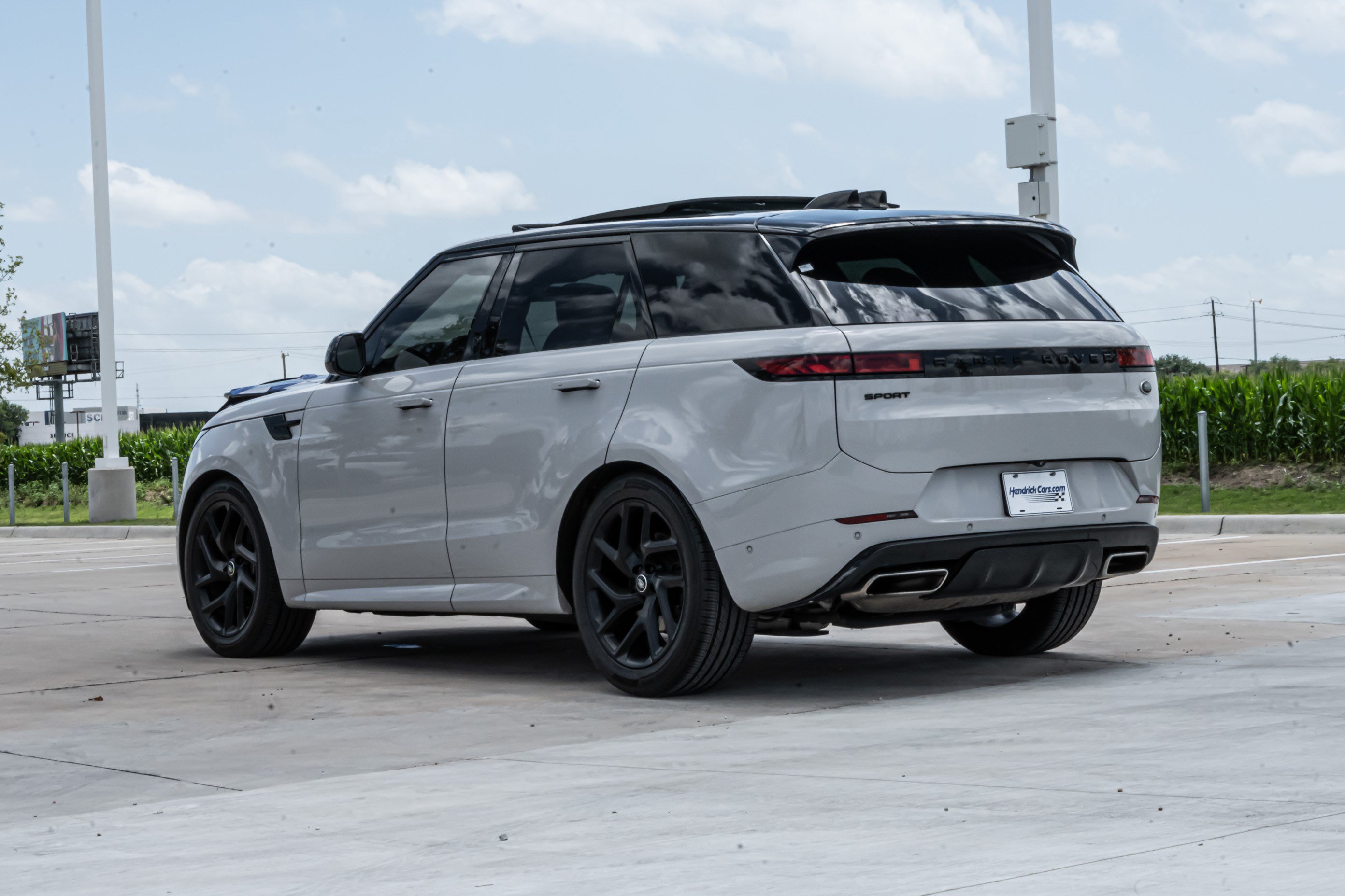 Used 2023 Land Rover Range Rover Sport SE Dynamic AWD/4WD image 7