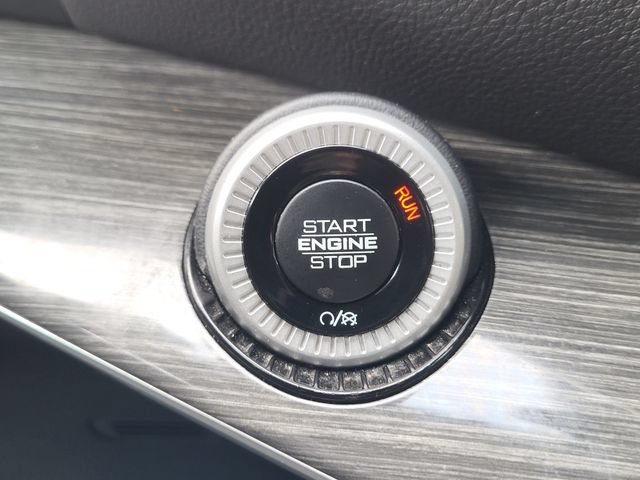 Used 2022 Jeep Wagoneer Series III AWD/4WD image 18