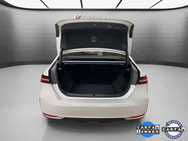 Used 2025 BMW 530i xDrive image 7