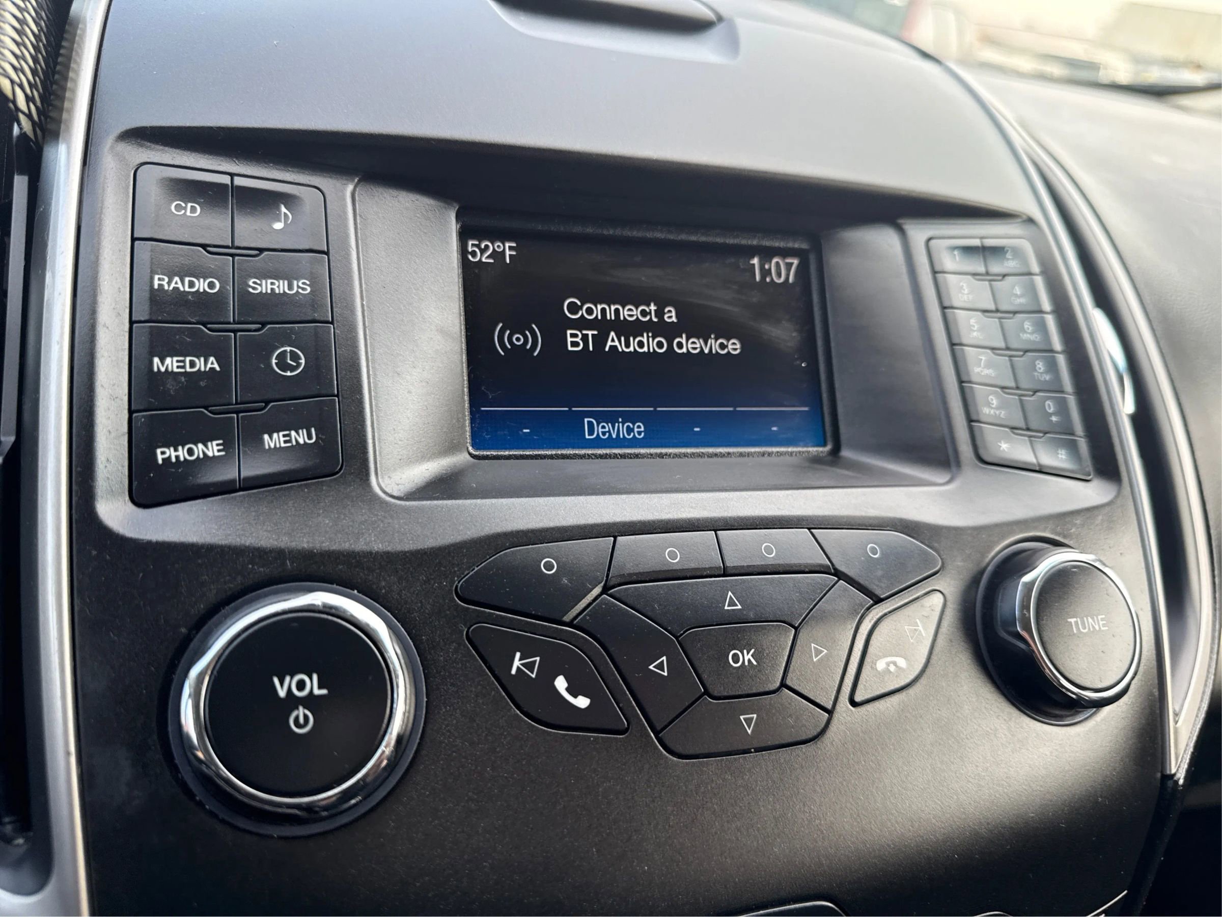 Used 2016 Ford Edge SEL image 16