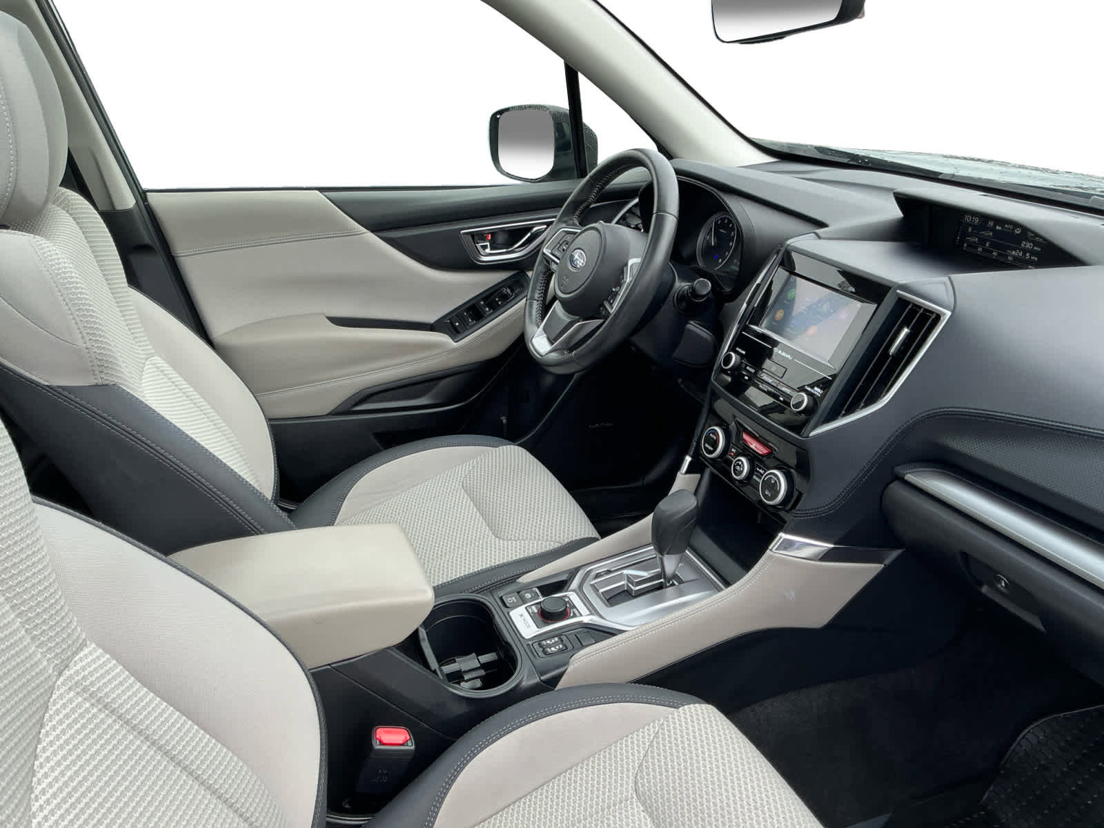 Used 2024 Subaru Forester Premium image 7