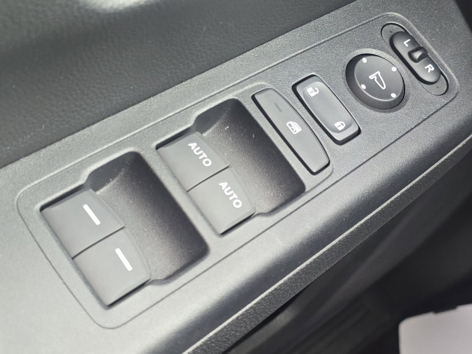Certified 2024 Honda CR-V EX image 26