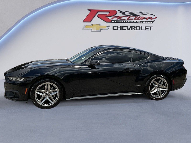 Used 2024 Ford Mustang Premium RWD image 2
