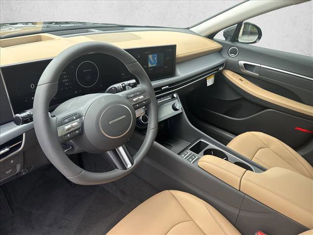 Certified 2025 Hyundai Sonata Limited image 3