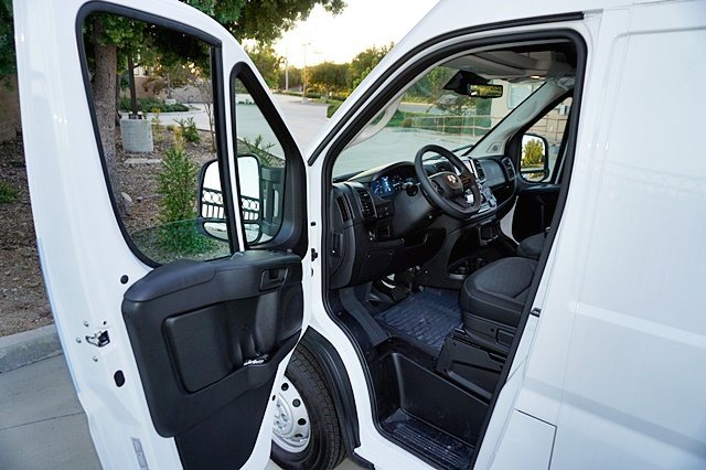 New 2023 RAM ProMaster 2500 w/ Driver Convenience Group image 45