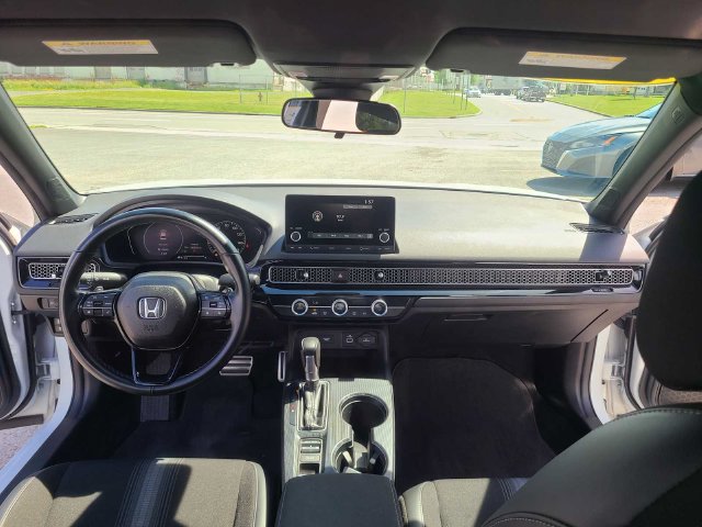 Used 2022 Honda Civic Sport image 11