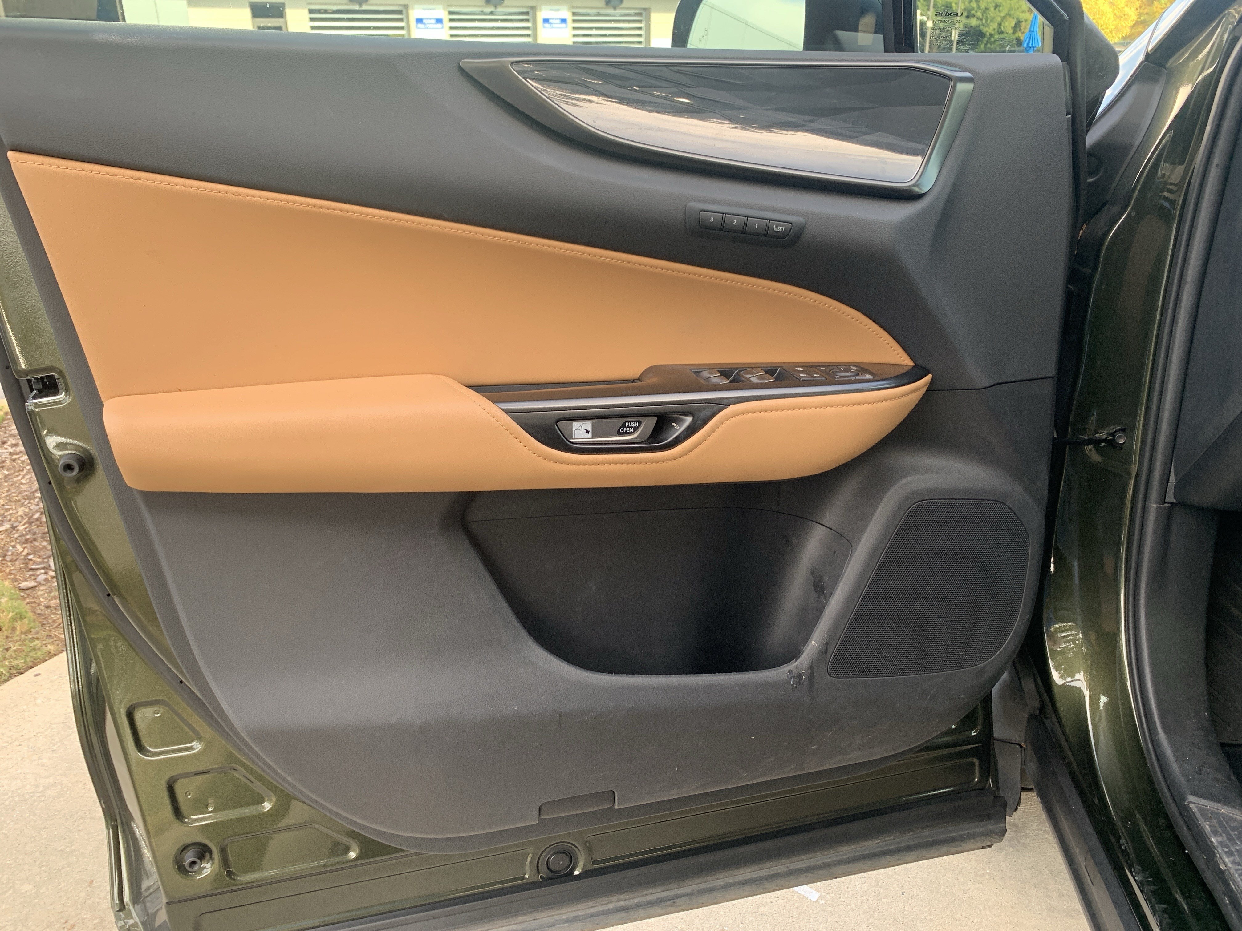 Used 2024 Lexus NX 250 FWD image 14